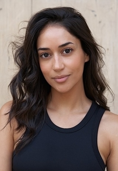 JULIA OBERLINKELS
